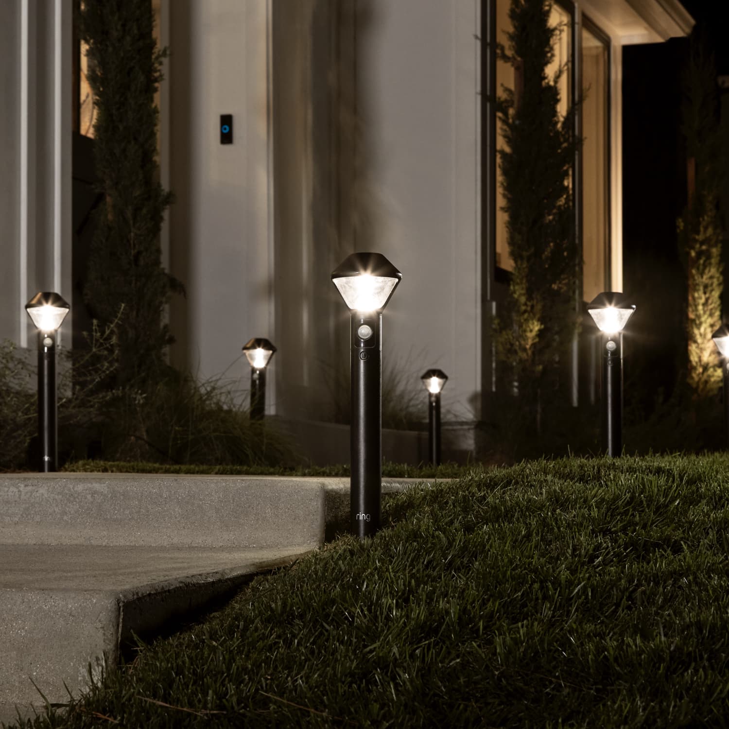 Smart Lighting Solar Pathlight