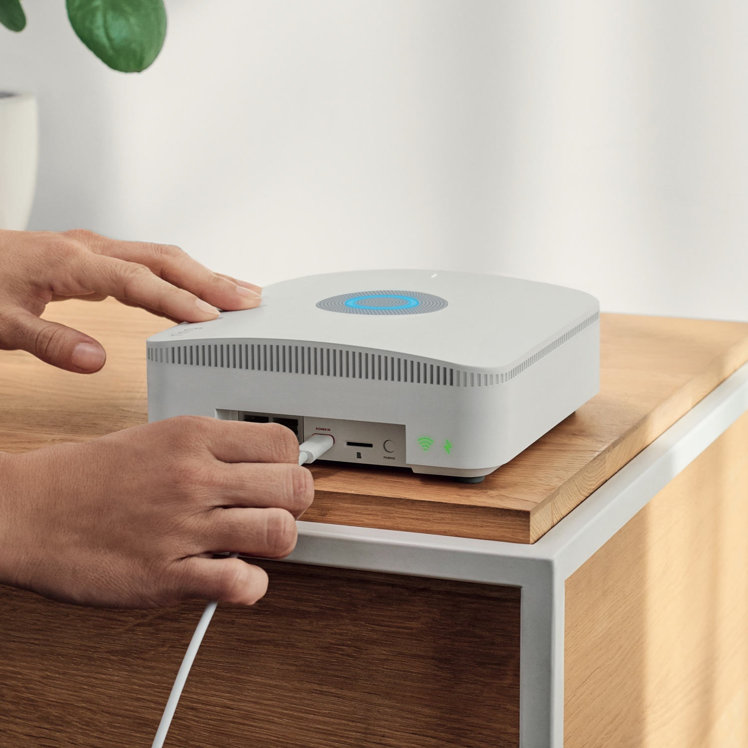 Alarm Pro Base Station with built-in eero Wi-Fi 6 router