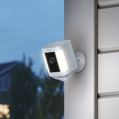 Spotlight Cam Plus Battery + Indoor Cam 2nd Gen