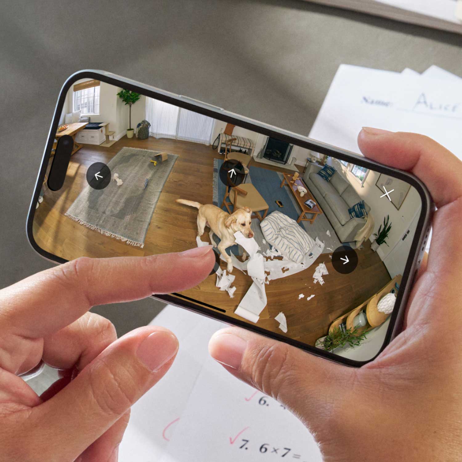 Outdoor Cam Plus Plug-In + Pan-Tilt Indoor Cam